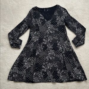 Black Floral Long Sleeve A-Line Dress | V-Neck Boho Fit & Flare